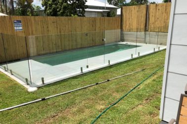 frameless glass fencing 5